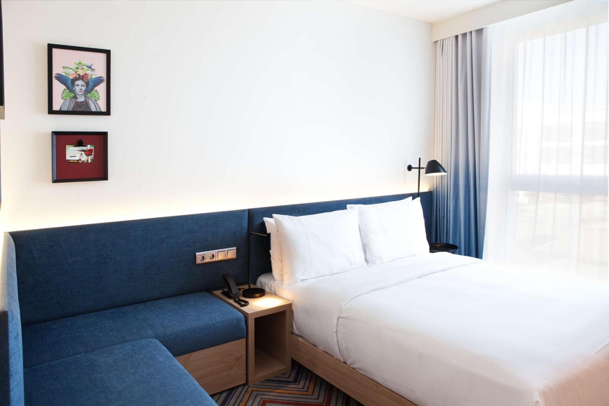 Hampton By Hilton Munich Airport South Hotell Hallbergmoos Eksteriør bilde